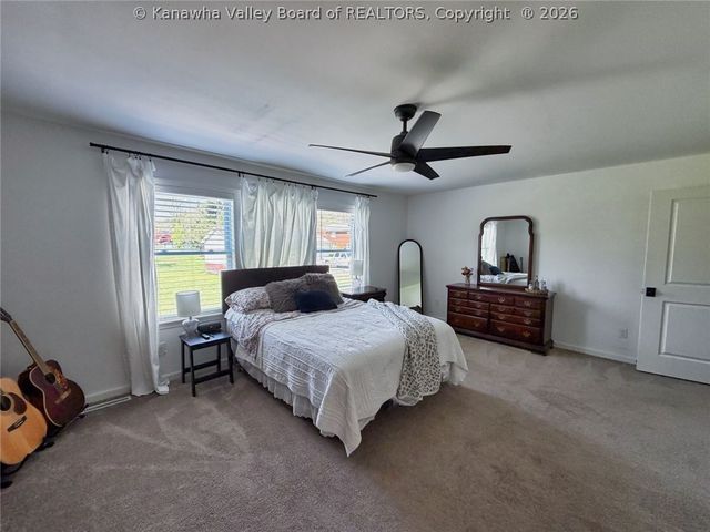 35 Grimm Street, Charleston, WV 25302
