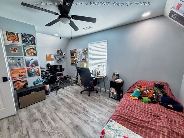 35 Grimm Street, Charleston, WV 25302