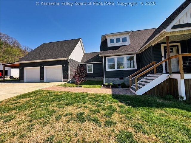 35 Grimm Street, Charleston, WV 25302