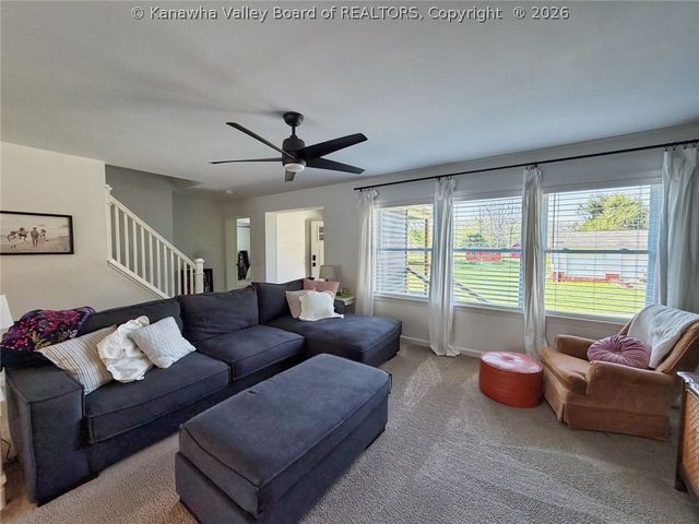 35 Grimm Street, Charleston, WV 25302