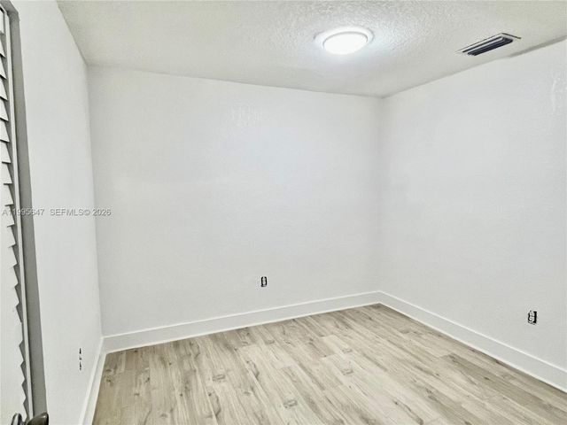 550 SW 115th Ave 405H, Sweetwater, FL 33174