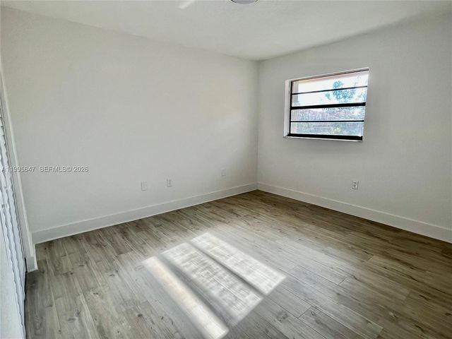 550 SW 115th Ave 405H, Sweetwater, FL 33174