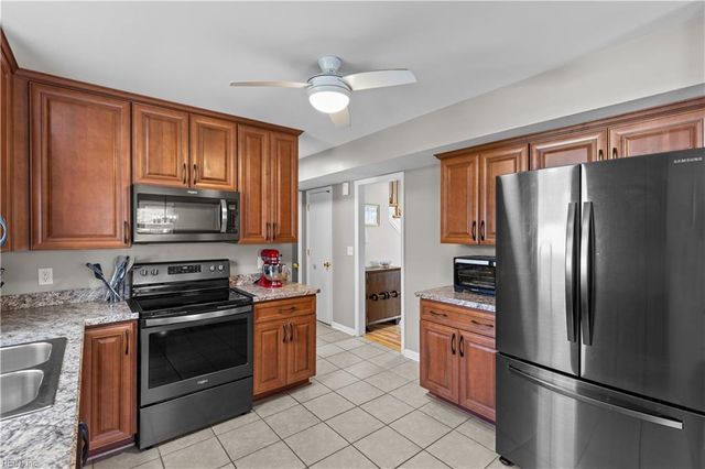 1401 Dorene CT, Hampton, VA 23663