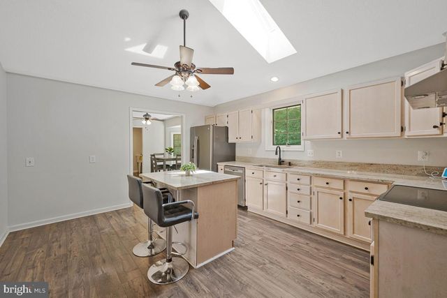 1010 WALES DR, La Plata, MD 20646