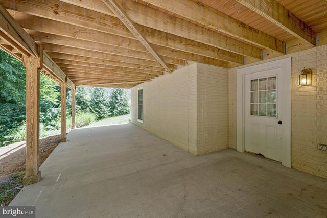 1010 WALES DR, La Plata, MD 20646