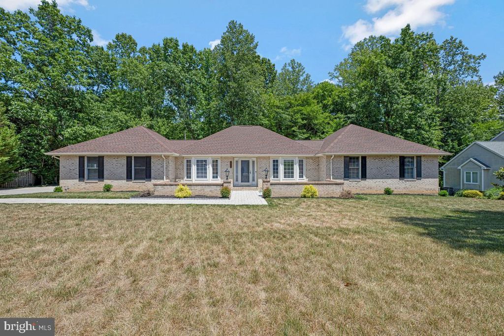 1010 WALES DR, La Plata, MD 20646