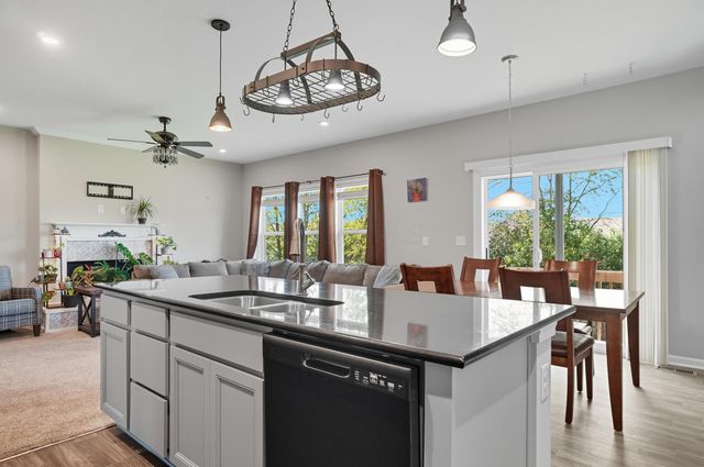 6247 Honey Farm Way, Grove City, OH 43123