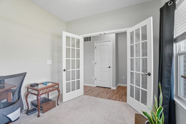 6247 Honey Farm Way, Grove City, OH 43123