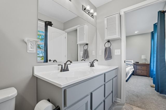 6247 Honey Farm Way, Grove City, OH 43123