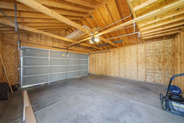 2421 N Marmora Avenue, Chicago, IL 60639