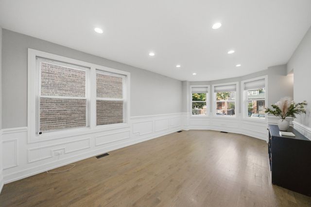 2421 N Marmora Avenue, Chicago, IL 60639