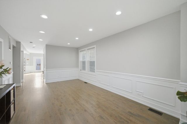 2421 N Marmora Avenue, Chicago, IL 60639
