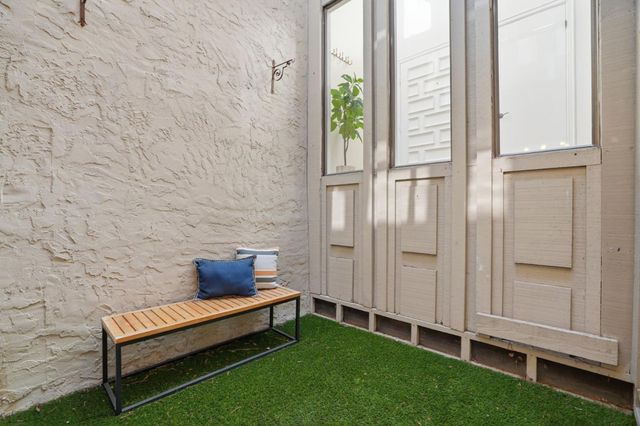 524 Sand Hill Circle, Menlo Park, CA 94025