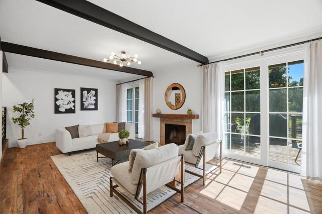 524 Sand Hill Circle, Menlo Park, CA 94025