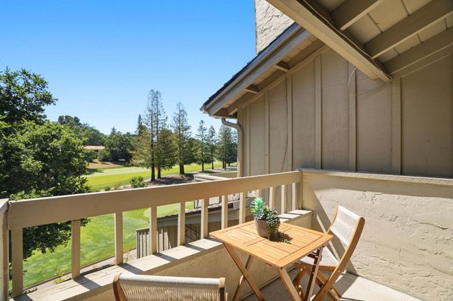 524 Sand Hill Circle, Menlo Park, CA 94025