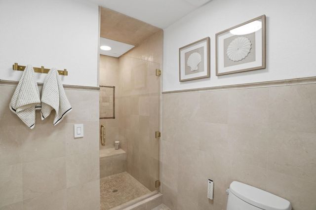 524 Sand Hill Circle, Menlo Park, CA 94025