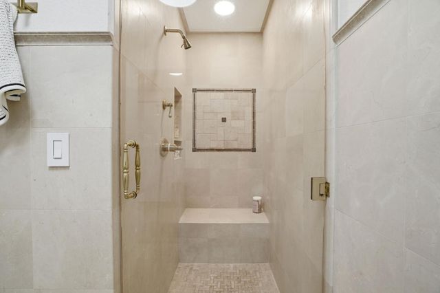 524 Sand Hill Circle, Menlo Park, CA 94025