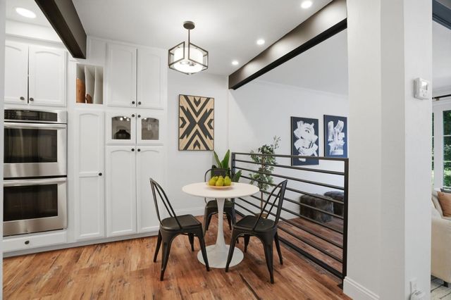 524 Sand Hill Circle, Menlo Park, CA 94025
