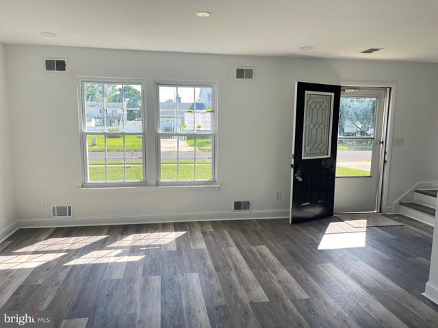412 ROBIN LN, Williamstown, NJ 08094