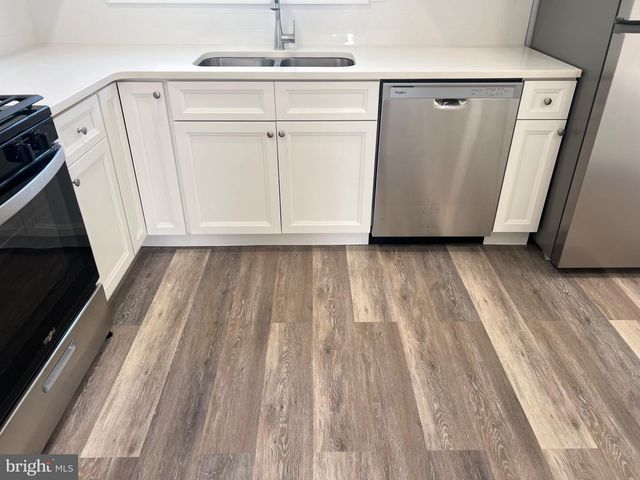 412 ROBIN LN, Williamstown, NJ 08094