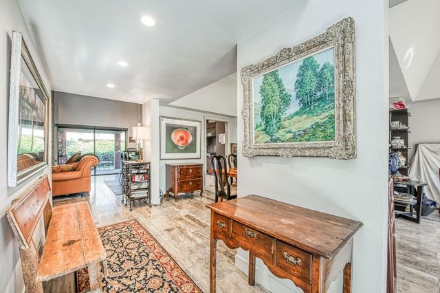 2806 W Kensington Lane, Fresno, CA 93711