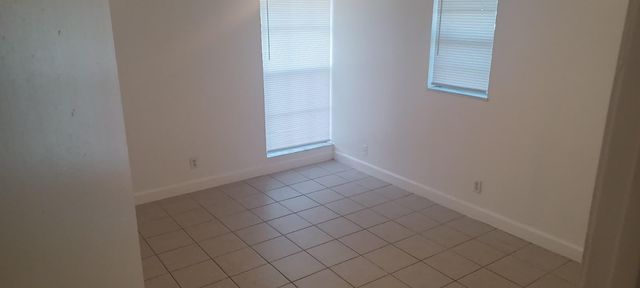 7336 SW 8th Court 6, North Lauderdale, FL 33068