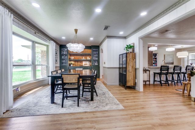 912 Westwood Drive, Plano, TX 75075