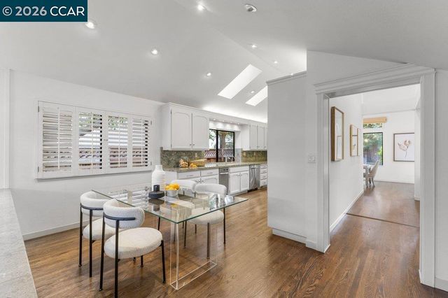 1239 Whispering Oaks Dr, Danville, CA 94506