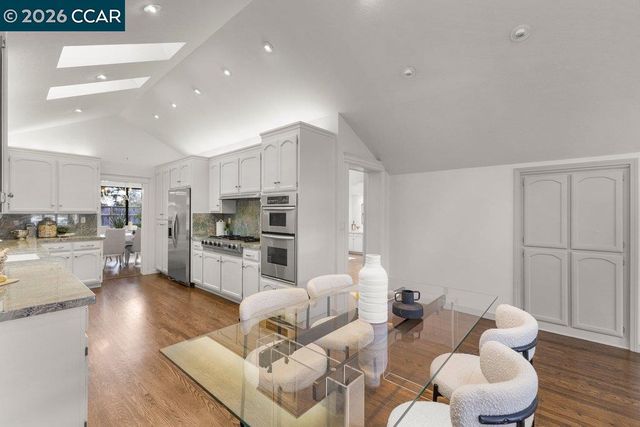 1239 Whispering Oaks Dr, Danville, CA 94506