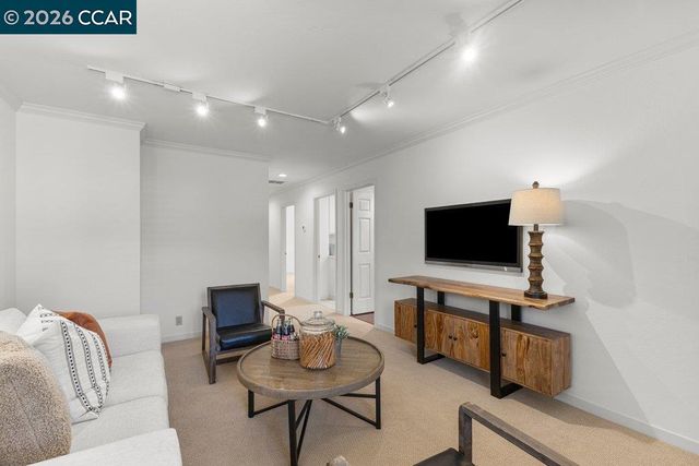 1239 Whispering Oaks Dr, Danville, CA 94506