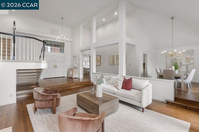 1239 Whispering Oaks Dr, Danville, CA 94506