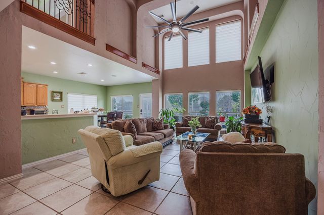 808 Sabona Drive, Desoto, TX 75115