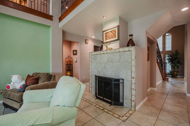 808 Sabona Drive, Desoto, TX 75115