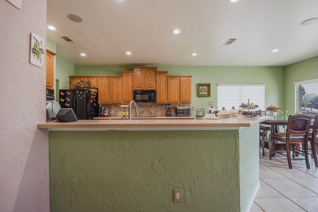 808 Sabona Drive, Desoto, TX 75115