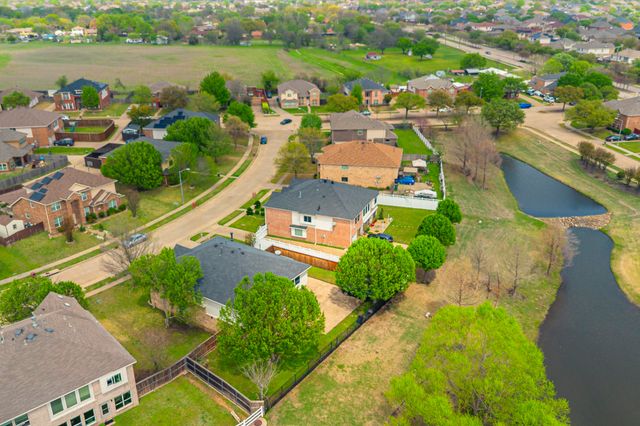 808 Sabona Drive, Desoto, TX 75115