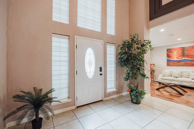 808 Sabona Drive, Desoto, TX 75115
