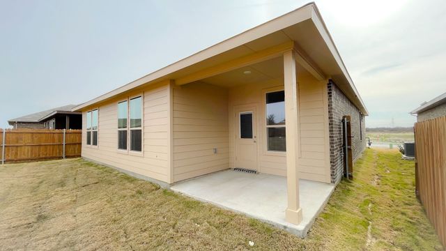 4336 BOWER HILL Drive, Fort Worth, TX 76036