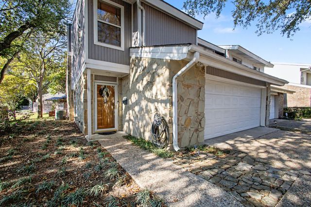 2920 Shady Lake Circle, Carrollton, TX 75006