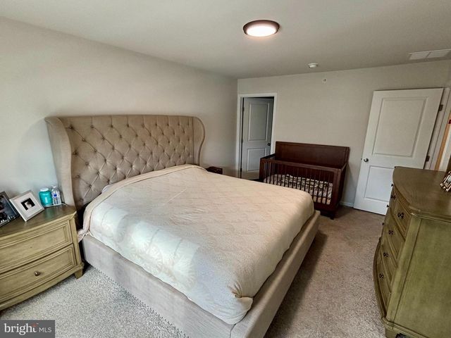 1237 MARTIN ROAD, Breinigsville, PA 18031