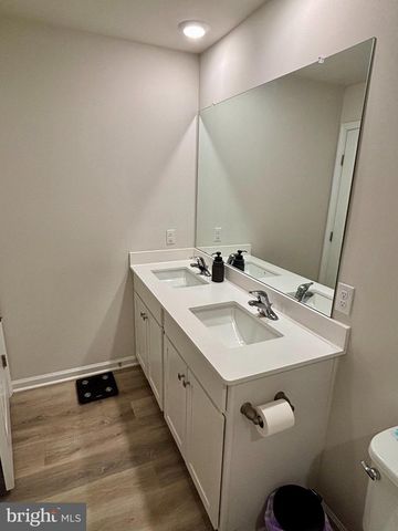 1237 MARTIN ROAD, Breinigsville, PA 18031