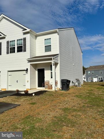 1237 MARTIN ROAD, Breinigsville, PA 18031