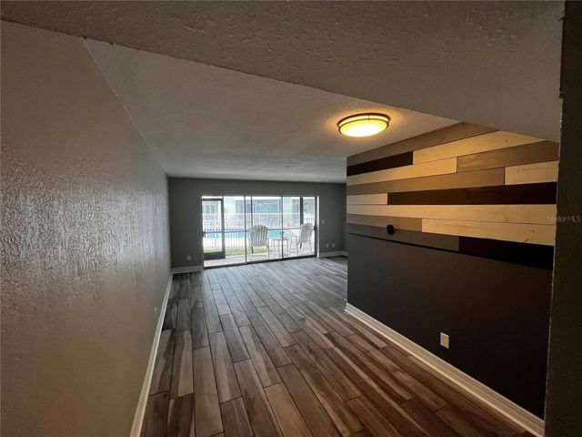 2566 GARY CIRCLE 5, Dunedin, FL 34698