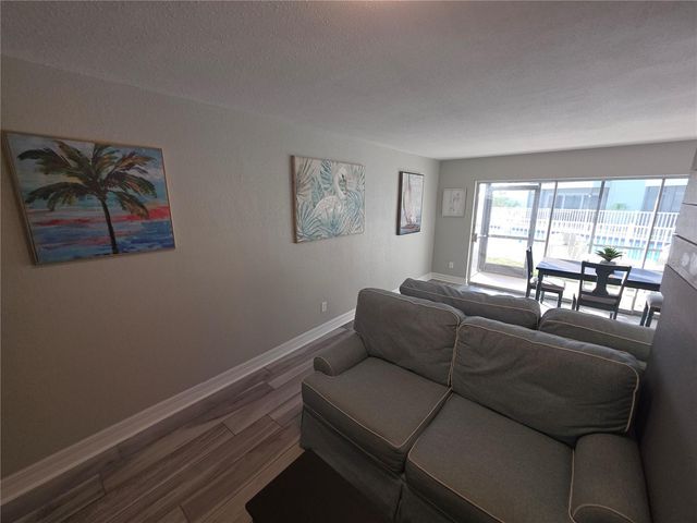 2566 GARY CIRCLE 5, Dunedin, FL 34698