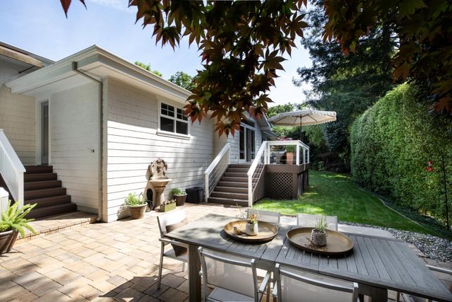 63 Ridgecourt, Woodside, CA 94062