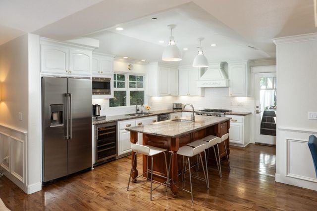 63 Ridgecourt, Woodside, CA 94062