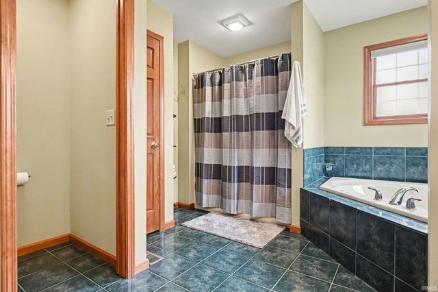 64761 County Road 19, Goshen, IN 46526