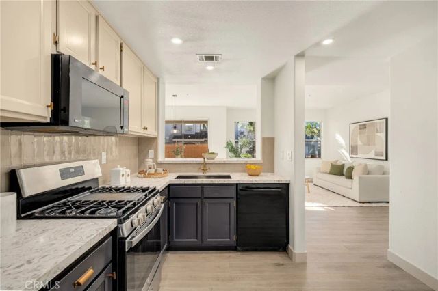 263 California Court, Mission Viejo, CA 92692