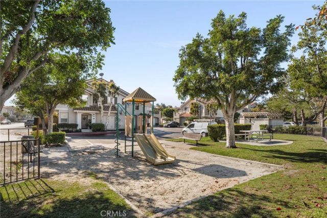 263 California Court, Mission Viejo, CA 92692