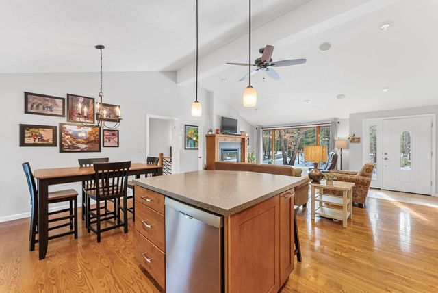 793 W Long Lake Road, Long Lake Twp, MI 49685