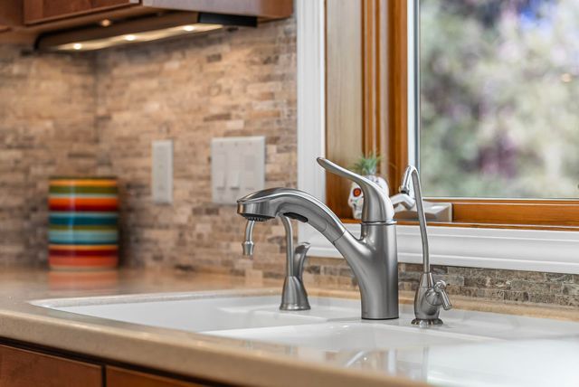 793 W Long Lake Road, Long Lake Twp, MI 49685